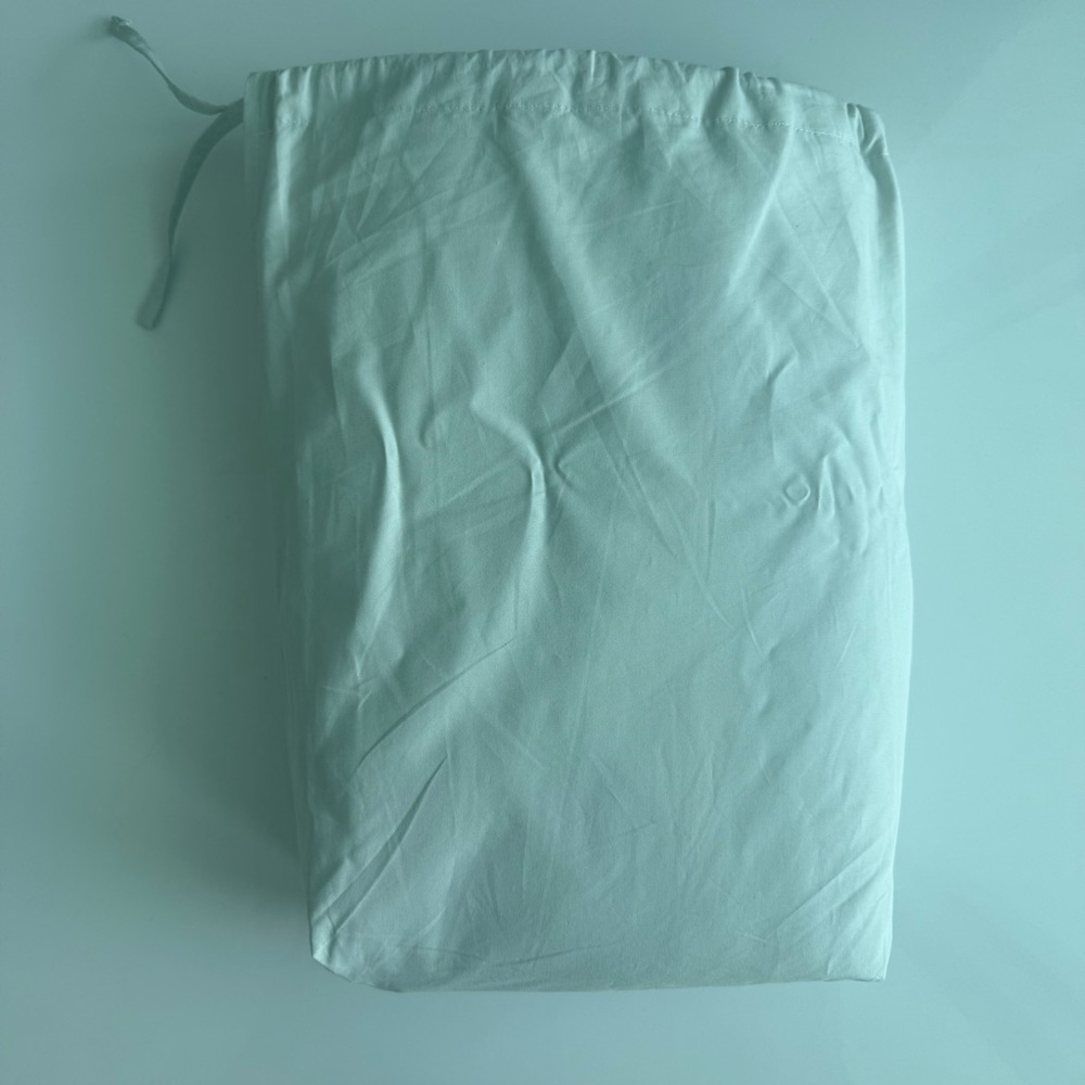 Quince Classic Organic Percale Duvet Cover Set - Picture 10 of 14